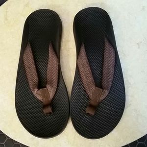 Chaco Flips flip flop thong sandals Size 9 mens